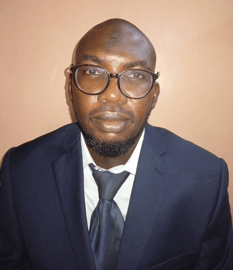 Dr. Adenola Muyideen Adeyemi