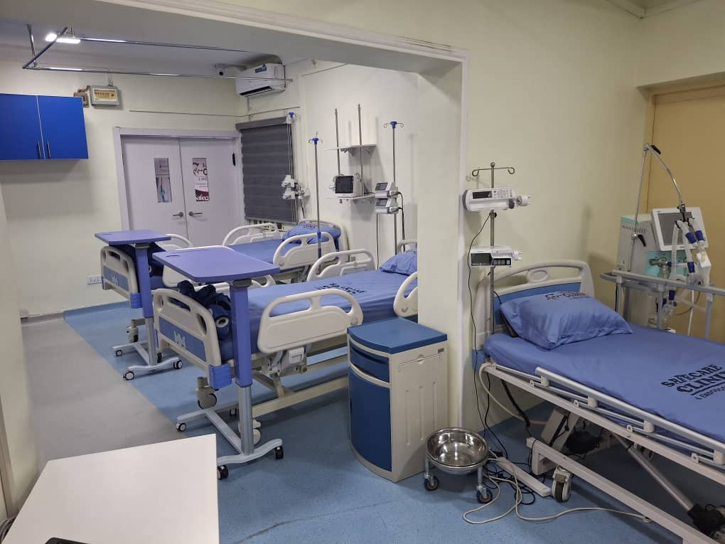 ICU room